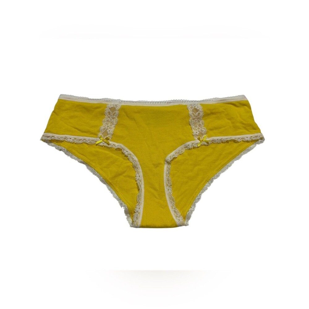 NWOT Victoria's Secret Yellow Lace Hipster Panties